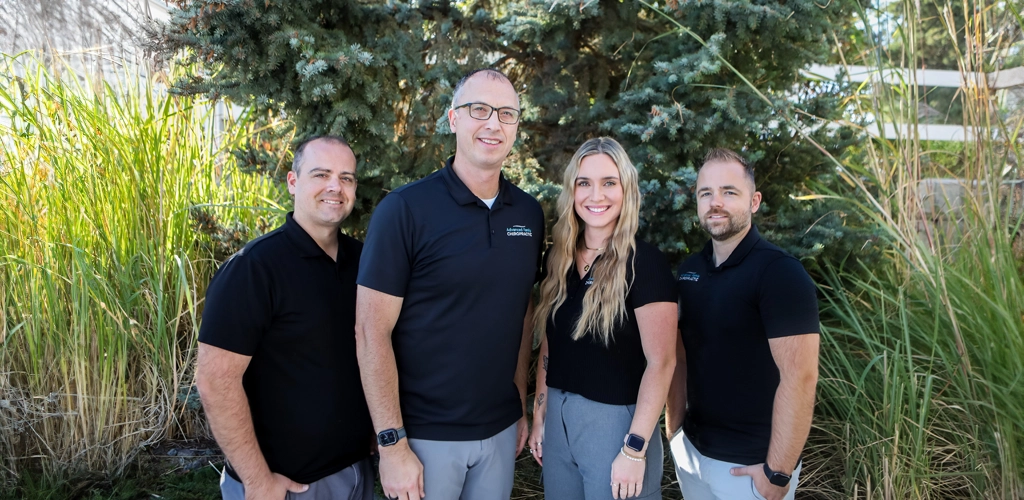 Chiropractor Kennewick WA Milo Therbur With Team